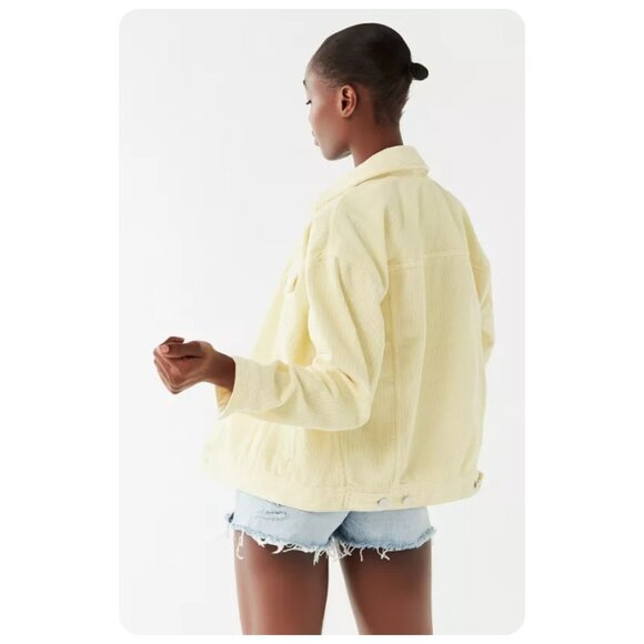BDG Urban Outfitters Butter Yellow Corduroy Trucker Jacket sz M - Picture 3 of 9